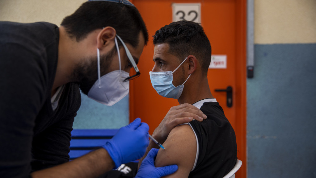 Izrael sugeriše da vakcina Fajzer/Biontek ima veze sa povećanim brojem miokarditisa