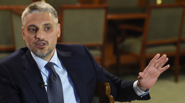 Čedomir Jovanović zahteva pisanu odluku o ukidanju obezbeđenja njegovoj deci