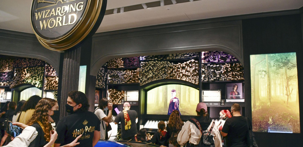 U Njujorku otvorena najveća prodavnica posvećena Hariju Poteru