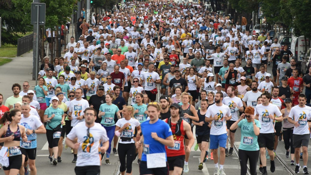 Silviu Stojka i Nevena Jovanović prvi kroz cilj na Beogradskom maratonu