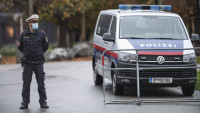 U vozilu srpskih tablica švercovani migranti, vozač pobegao mađarskoj policiji