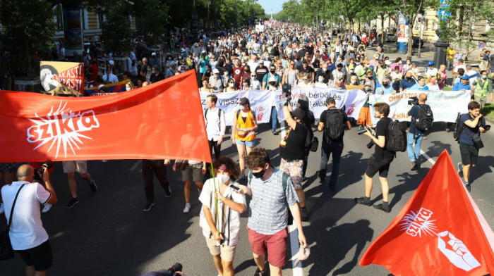 Kina osudila proteste protiv izgradnje kampusa u Budimpešti