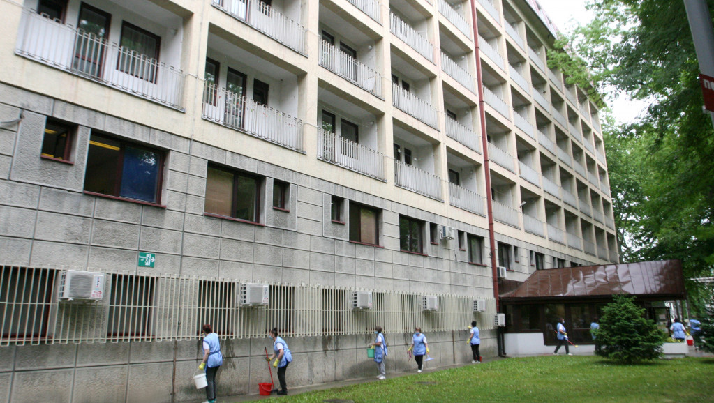 Minić: Situacija u domovima nije alarmantna, zaraženo 13 studenata