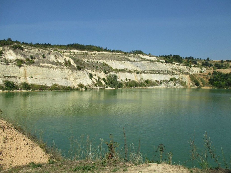 Bešenovačko jezero 