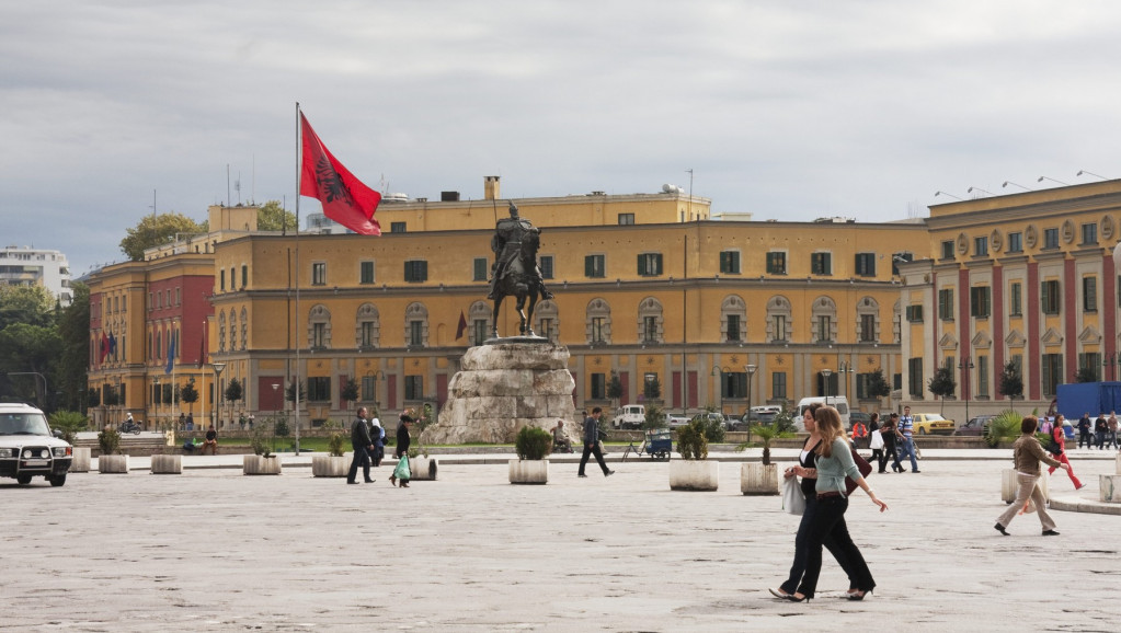 Četvoro ruskih turista pronađeno mrtvo u hotelu u Tirani, ambasada Rusije zahteva temeljnu istragu