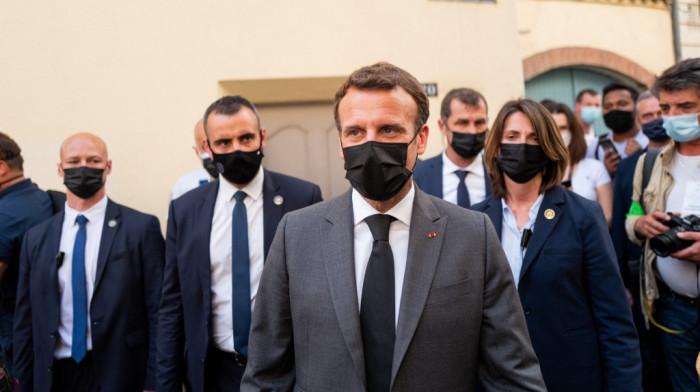 Posle šamara pitanje Makronove bezbednosti nikad aktuelnije – ko čuva predsednika Francuske