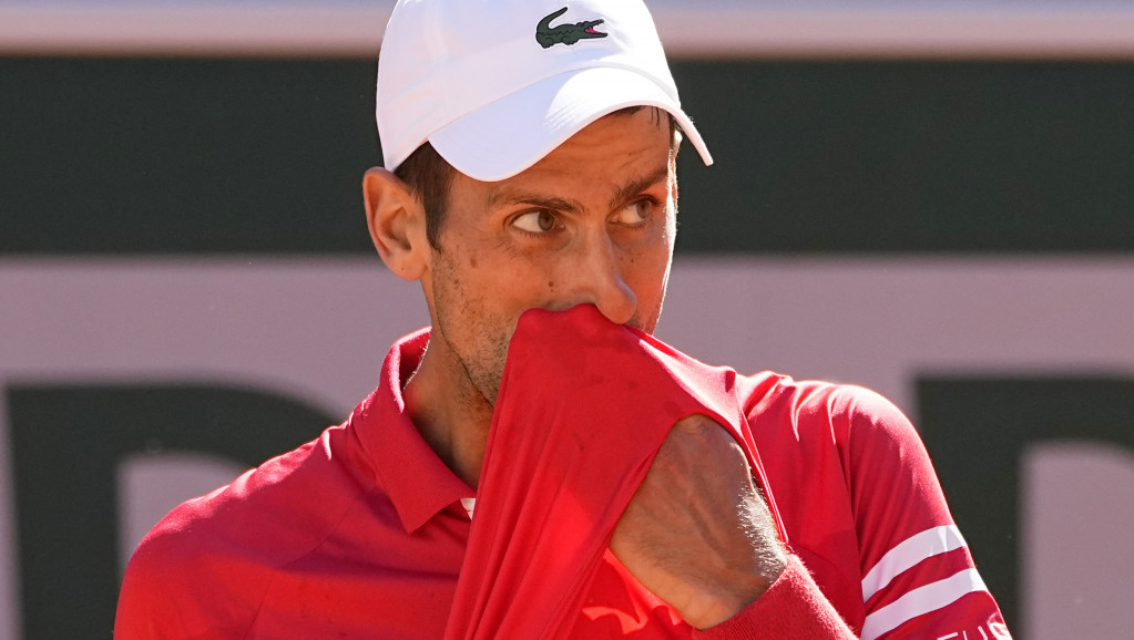 Novak ostaje bez očekivane titule: Gomez Erera se povredio i neće igrati finale u Majorki