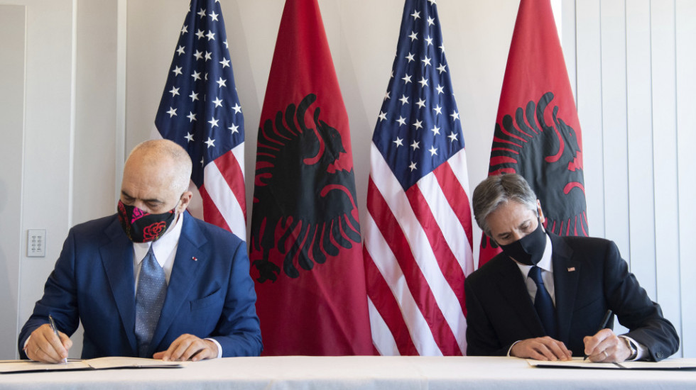 Blinken i Rama potpisali memorandum o 5G: Zajednički rad na najosetljivijoj tehnologiji