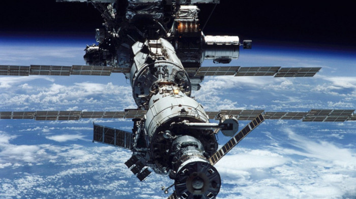 Američki i ruski astronauti zajedno napustili Međunarodnu svemirsku stanicu, vraćaju se na Zemlju