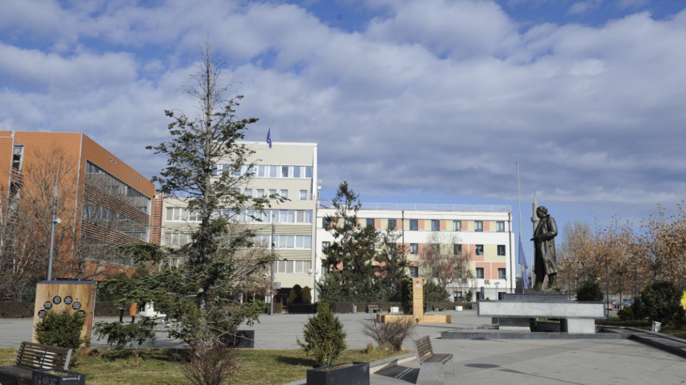 Institucionalna kriza u Prištini i kako na to gleda Zapad: "Nije blagonaklon, ali KiM nije u fokusu"