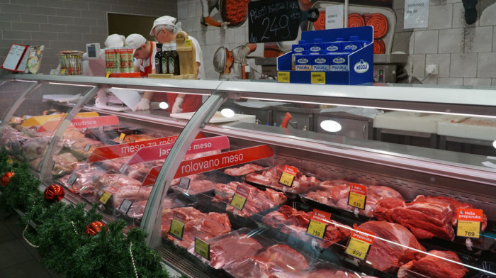 Cenu svinjskog i pilećeg mesa sada diktira tržište, Budimović: "Neće biti poskupljenja"