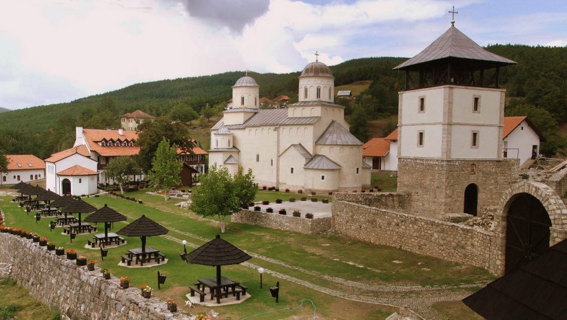 Adligat donirao knjige manastiru Mileševa