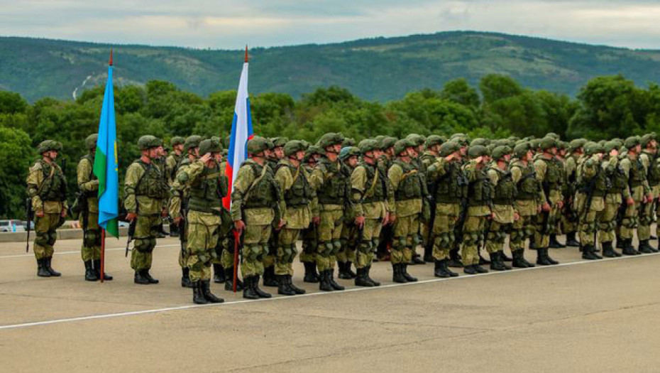 Povećene plate vojnicima na dobrovoljnom služenju vojnog rok