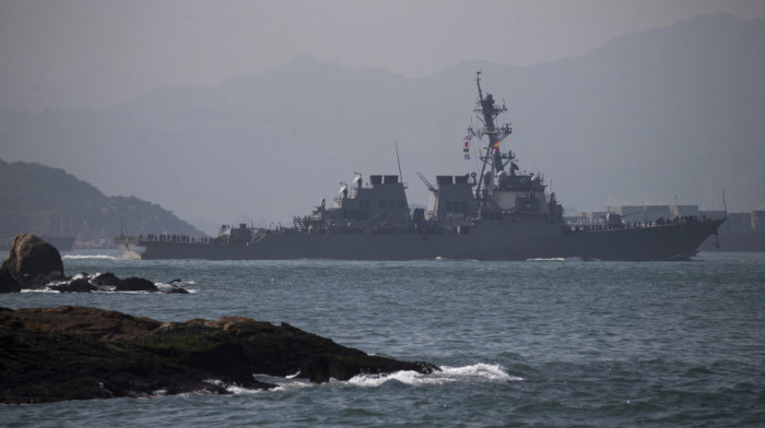 Više od 20 mornara na američkom ratnom brodu zaraženo virusom korona