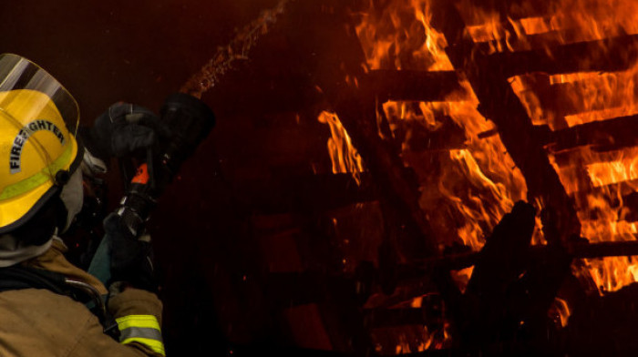 Vatra pravila probleme u Republici Srpskoj,  još uvek aktivni požari na području Bileće i Gacka
