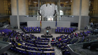 Dojče vele: Socijaldemokrate vode u anketama pred izbore u Nemačkoj