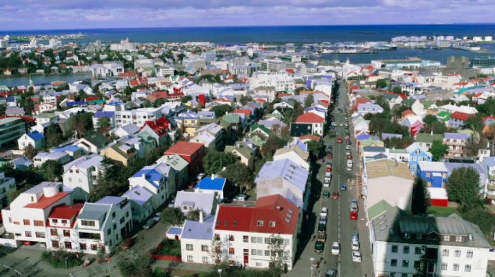 Maske i socijalna distanca idu u zaborav - Island je prva zemlja u Evropi koja ukida sve restriktivne mere
