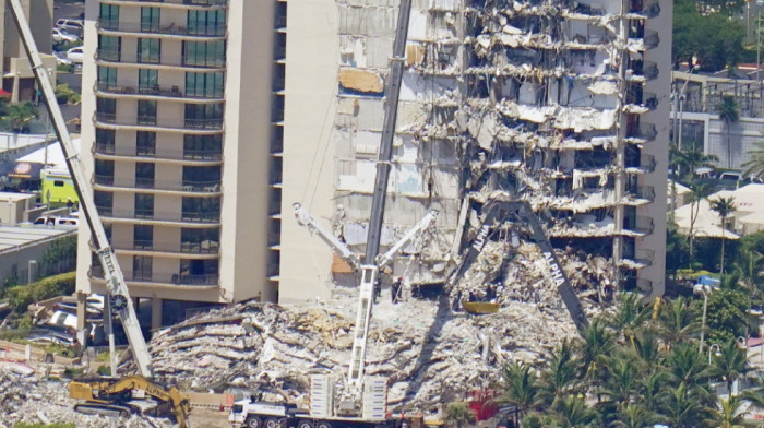 U srušenoj zgradi na Floridi pronađena još četiri tela