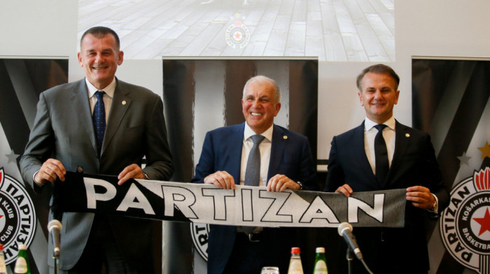 Partizan predstavio Obradovića: Ambicije su najviše moguće