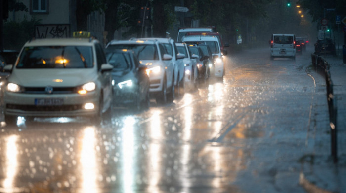 Nevreme u Evropi: Oluje i obilne kiše paralisale saobraćaj u Nemačkoj, Francuskoj i Švajcarskoj
