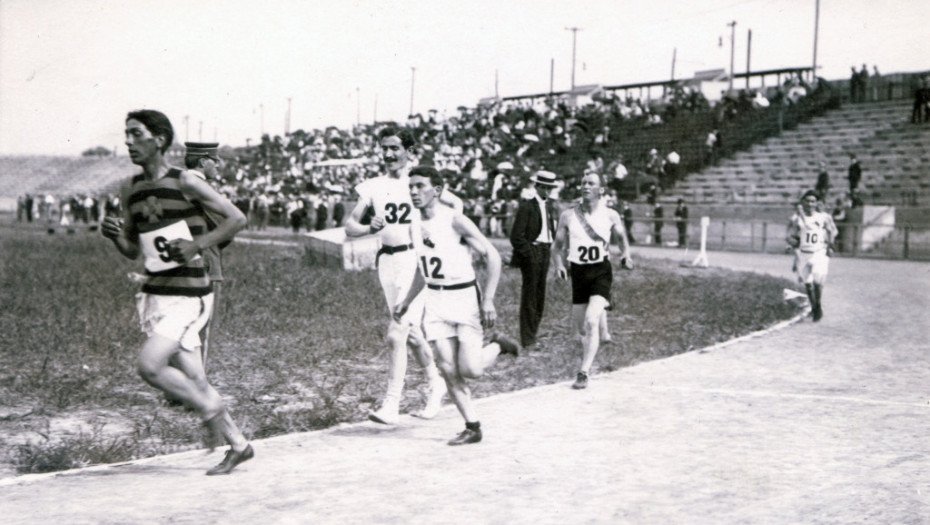 Otrov za pacove, psi i pokvarene jabuke: Olimpijski maraton 1904. godine je najneobičniji sportski događaj u modernoj istoriji