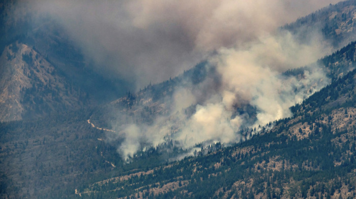 Kanadsko selo u kom je zabeležena rekordna temperatura od skoro 50°C,  izgorelo u šumskom požaru