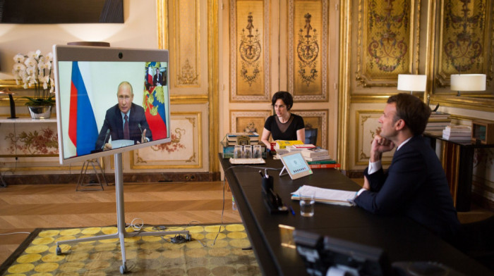 "Nastavak prethodnih dijloga": Jelisejska palata potvrdila da su Makron i Putin razgovarali o prekidu vatre