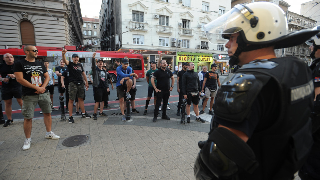 Incident u Beogradu, demonstranti pokušali da spreče otvaranje izložbe "Duša Srebrenice"