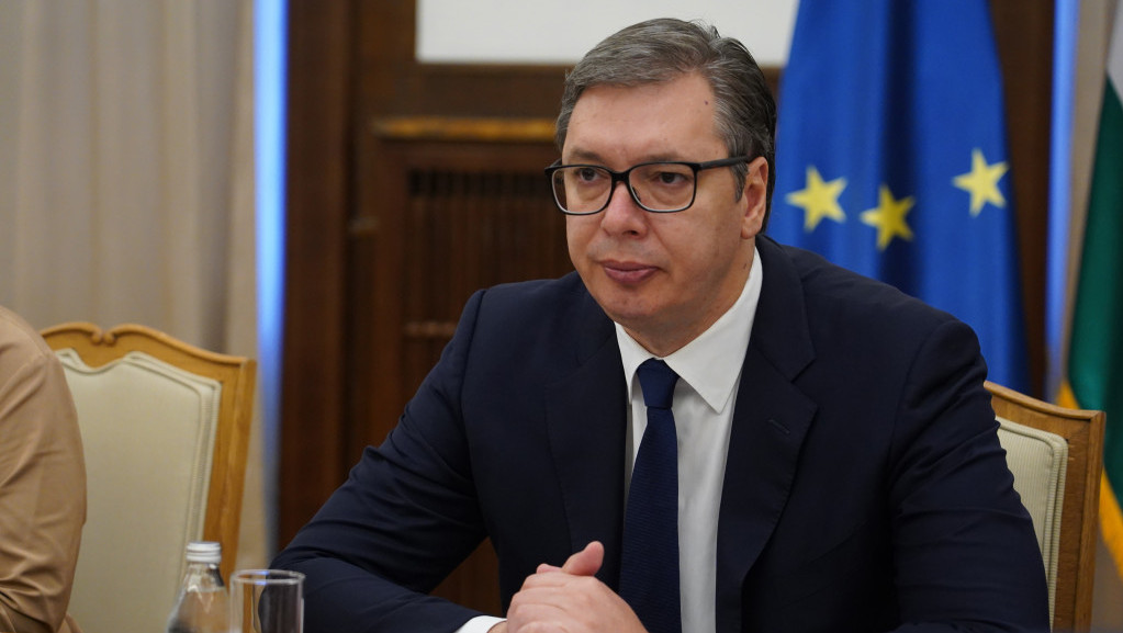 Vučič komentarisao rezoluciju o Srebrenici u kosovskom parlamentu: Ostaće upisano da je Podgorica pretekla Prištinu