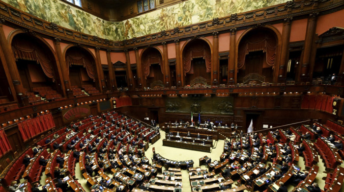 Italija sprema drakonske kazne: Do 100.000 evra za upotrebu stranih reči u zvaničnoj komunikaciji