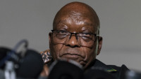 Bivši predsednik Južnoafričke Republike se predao policiji, čeka ga zatvorska kazna od 15 meseci