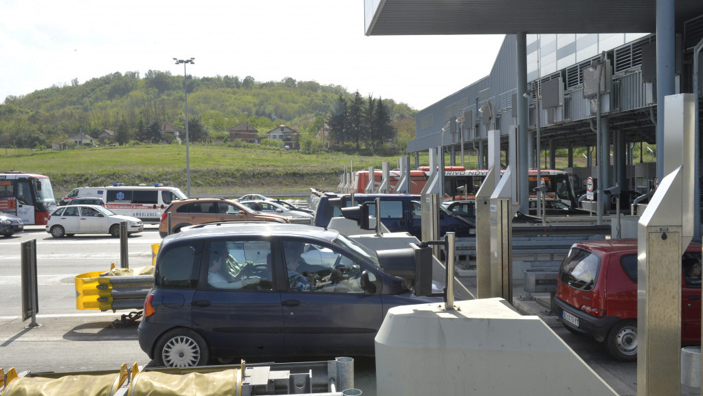 Detaljna računica - cene goriva i putarina do Grčke, Hrvatske i Crne Gore: Ovog vikenda u Grčkoj bez naplate zbog izbora