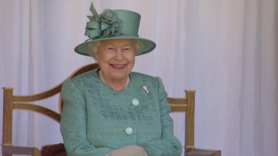 Kraljica Elizabeta II poželela uspeh Engleskoj u finalu