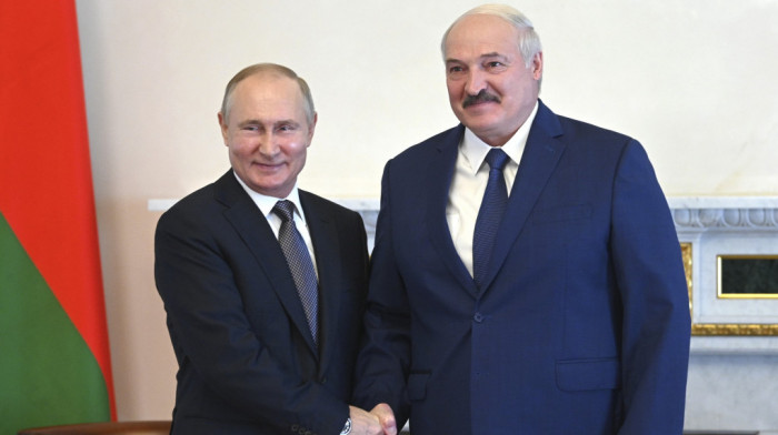 Putin i Lukašenko razgovarali o zajedničkoj odbrani