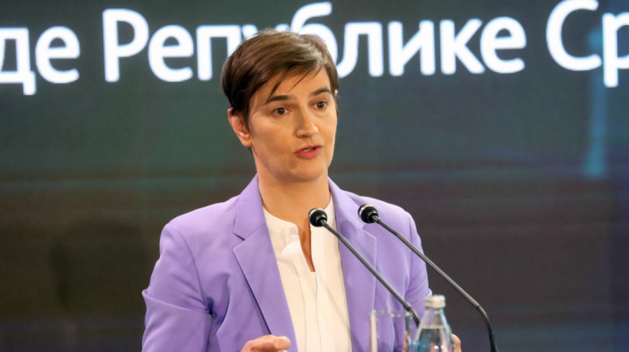 Brnabić: Bez odluke o trećoj dozi vakcine pre 1. avgusta