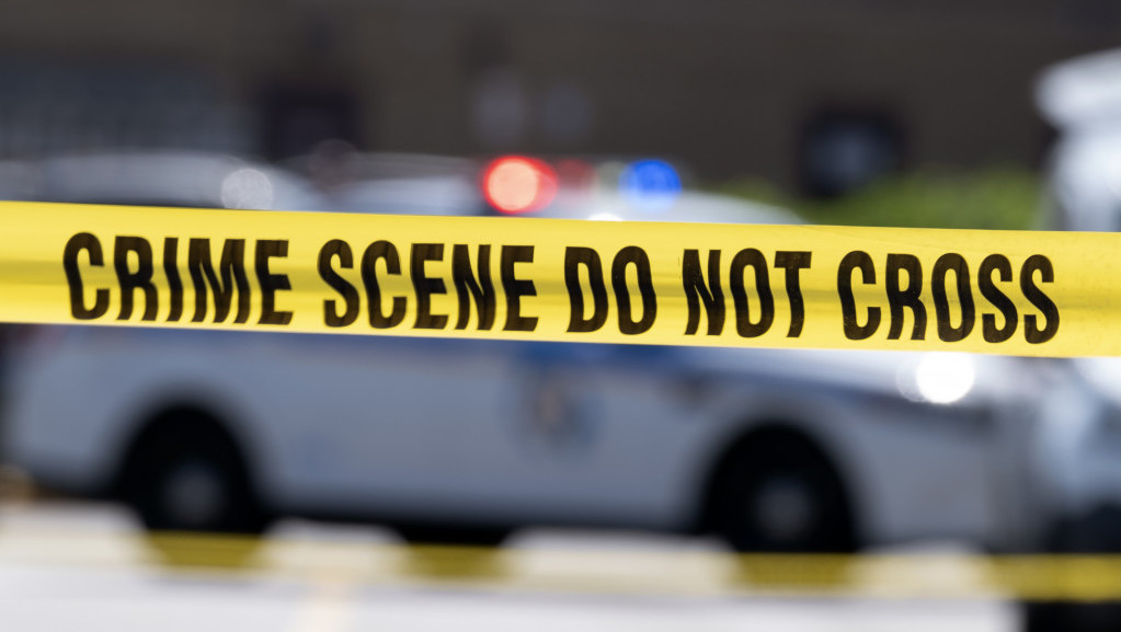 Devojčica (7) ubijenja na parkingu u Čikagu, a njena mlađa sestra teško ranjena