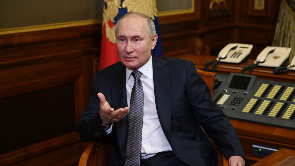 Putin: Štampanje dolara utiče na globalnu ekonomiju