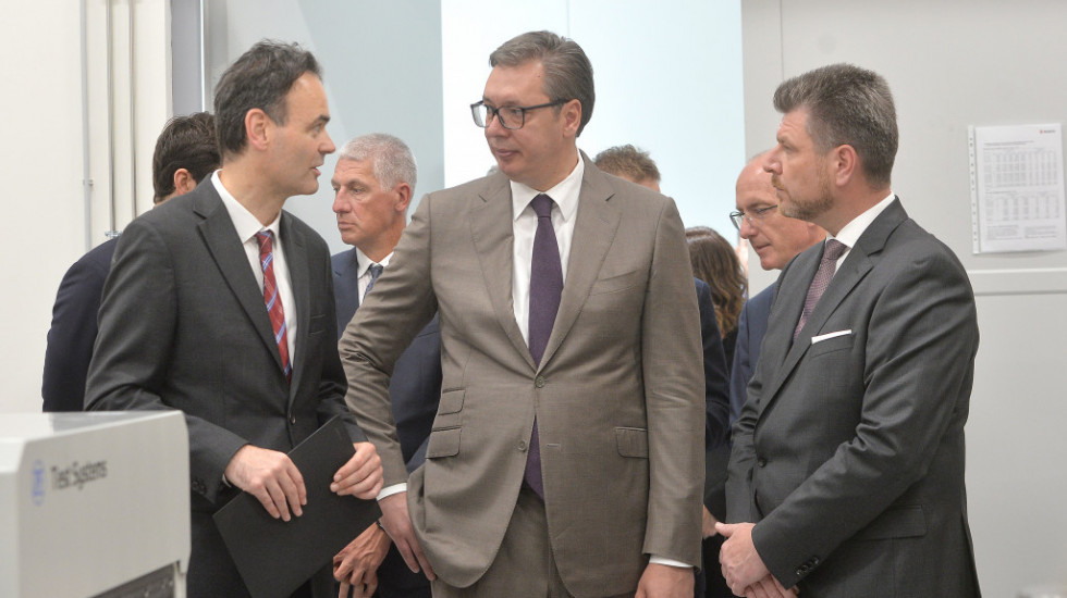 Vučić nakon posete ZF u Pančevu: Mi pravimo budućnost evropske automobilske industrije