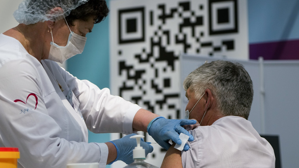 Glavni lekar moskovske bolnice : Situacija sa koronom na jesen zavisiće od vakcinacije