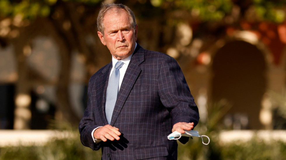 Buš: Odluka Bajdena o povlačenju iz Avganistana je greška