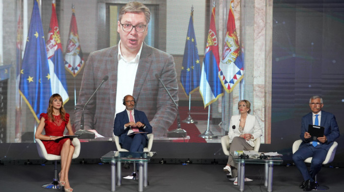 Varheji: Srbija će otvoriti dva klastera ove godine