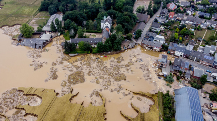 U Belgiji 31 žrtva poplava, raste broj nestalih