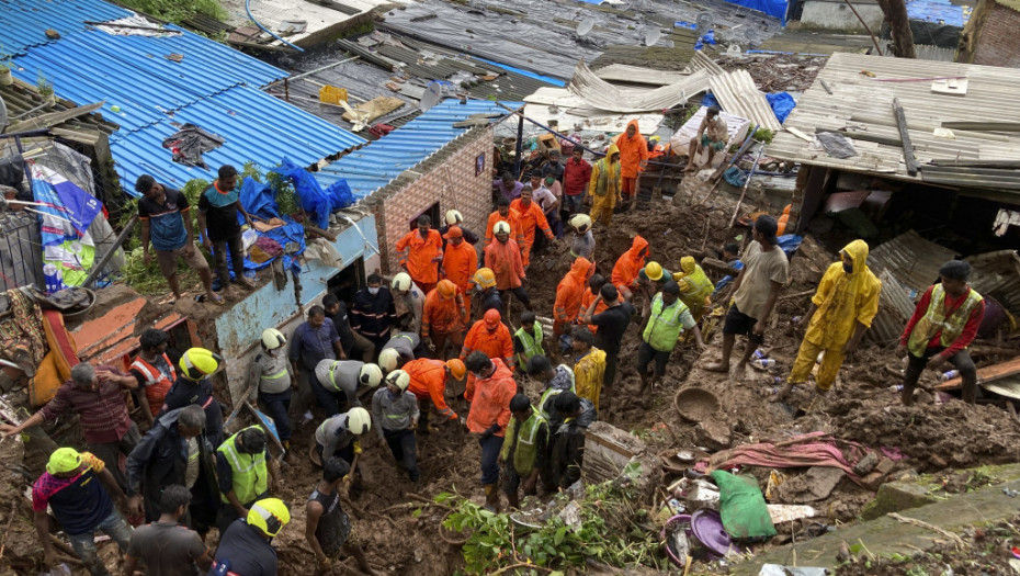 Indija: Padavine pokrenule klizište u Mumbaju, najmanje 30 mrtvih