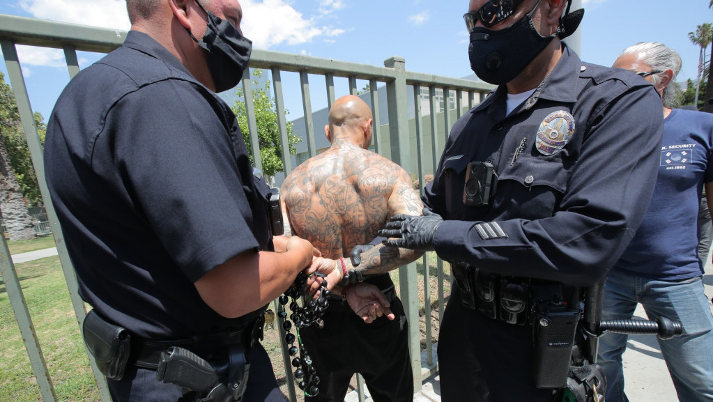 Uhapšene desetine desničara na protestima protiv transrodnih osoba u Los Anđelesu