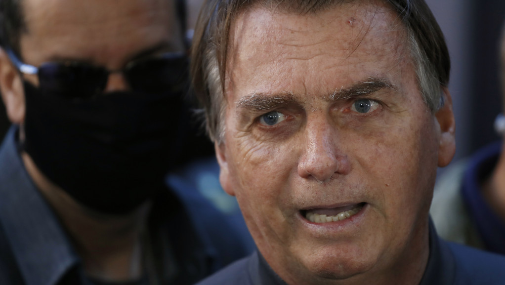 Predsednik Brazila Žair Bolsonaro hospitalizovan zbog opstrukcije creva