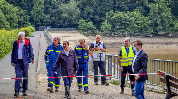 Zehofer o poplavama: Centralizacija ne bi ništa promenila