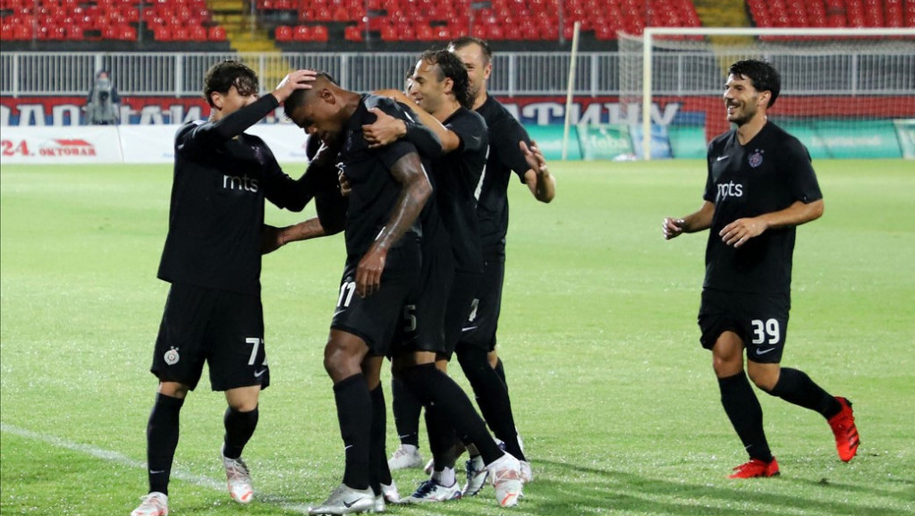 Povratak navijača dodatni motiv za fudbalere Partizana pred meč sa Slovacima
