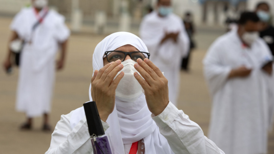 Saudijska Arabija će dozvoliti milion vernika na hadžiluku u Meki