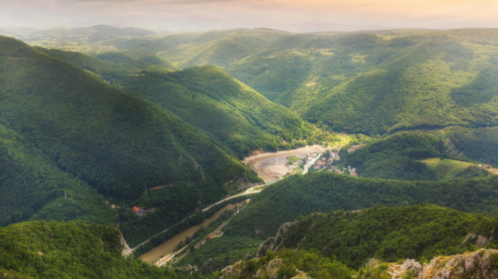 Vlada Srbije izdvaja dodatna sredstva za zaštićeno područje - gradiće rehabilitacioni centar, puteve i vidikovac