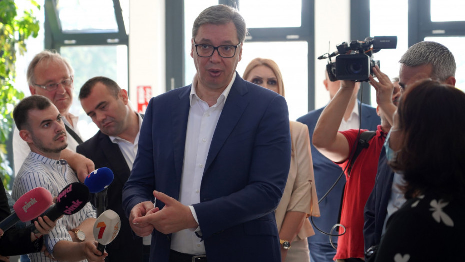 Vučić o objavljivanju fotografija zločina klana Velje Nevolje: Tražiću da pokažu još, važno je da ljudi to vide